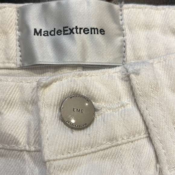 **JEANS** - Picture 4 of 4